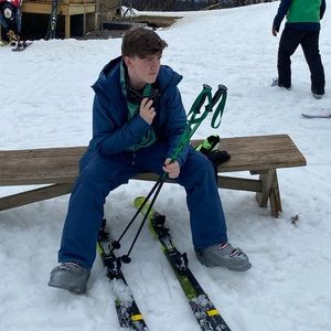 Meet your Posher, Josh